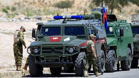 Военната полиция на Русия в Сирия проведе патрулиране край границата с Турция