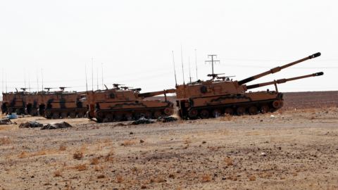 Гаранция за стабилност: Сирийската артилерия прикри границата с Турция