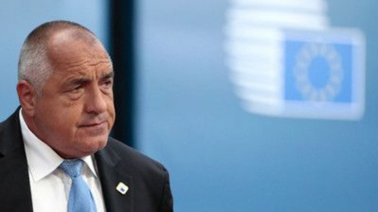 Бай Ганьо преналива политическите основи