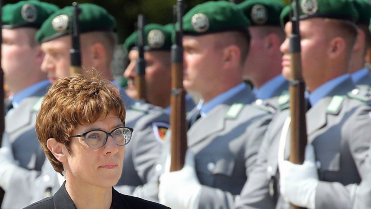 Министърът на отбраната на Германия заяви за силовото отстояване интересите на страната зад граница