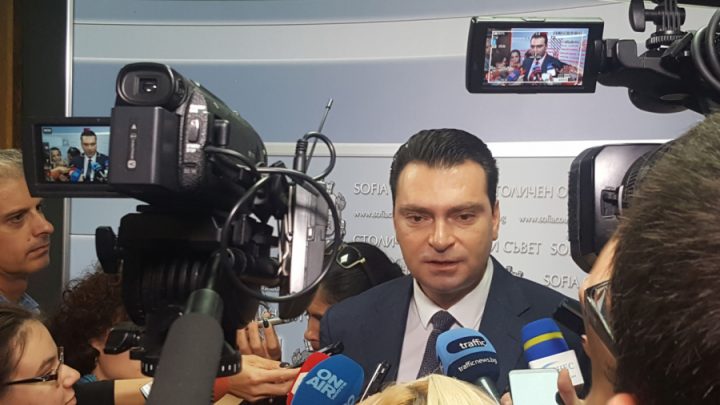 Калоян Паргов: Не е вярно, че искаме изключване на Нинова и Москов