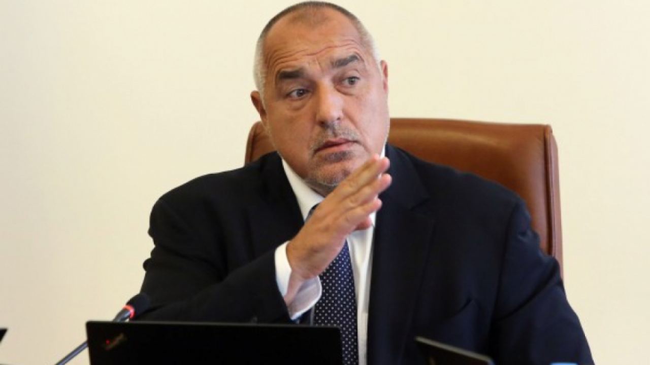 ВИЦ: Мъж кара жена си да пусне телевизора