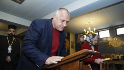 ВИЦ: Борисов на изповед в църквата
