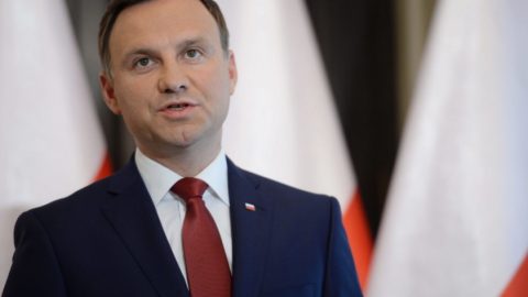 Полският президент настоява Русия да не се счита за враг на НАТО