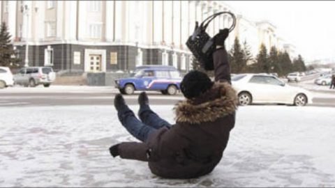ВИЦ: Фрау Майер се контузила