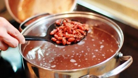 ВИЦ: Пиян готви боб
