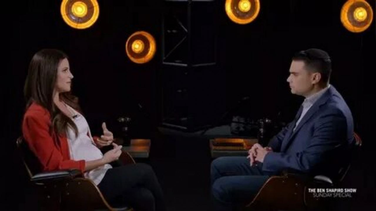 Daily Wire: Модерният феминизъм настройва жените  срещу собствените им деца