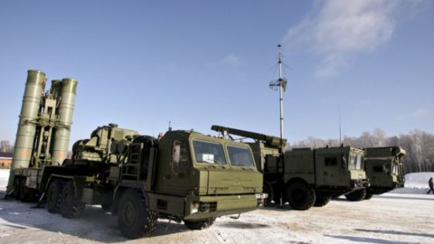 Русия създава противовъздушен купол над Арктика