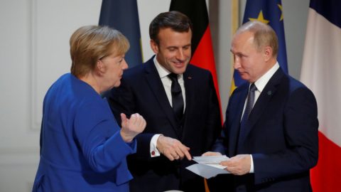 Ангела Меркел нарече Владимир Путин победител на срещата на високо равнище в Париж