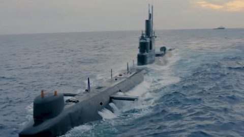 Парадоксите на историята: съветско-американска подводница е показана на видео