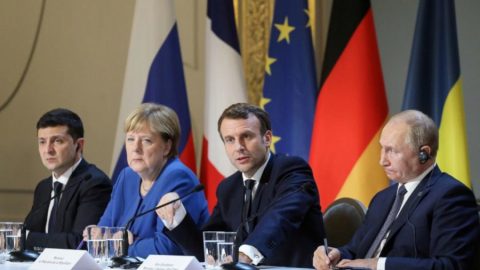 Parlamentní listy: Украйна  не интересува повече никого - Франция и Германия си измиват ръцете