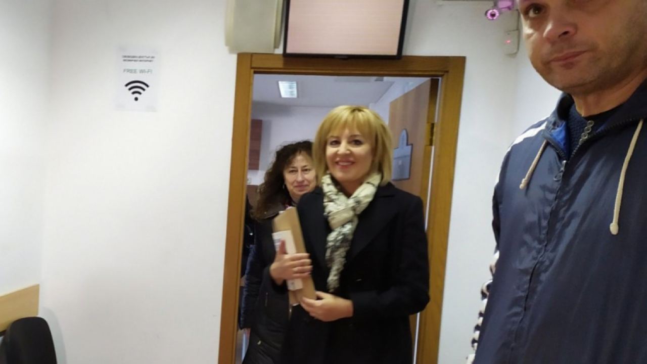 Манолова: 408 протокола на изборите в София са коригирани повече от веднъж