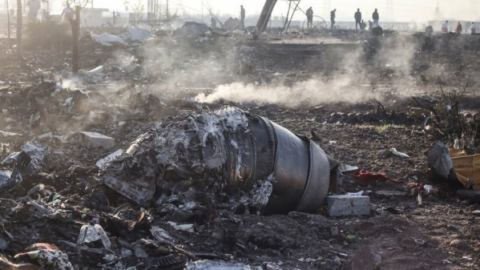 В Иран разказаха за втори самолет в небето по време на катастрофата на Boeing