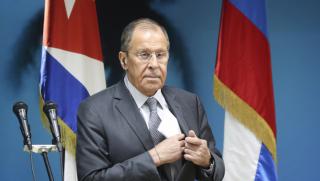 El Mundo, латиноамериканско турне, Лавров, Москва, в задния двор, САЩ