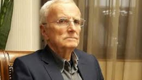 Труден роман на труден писател