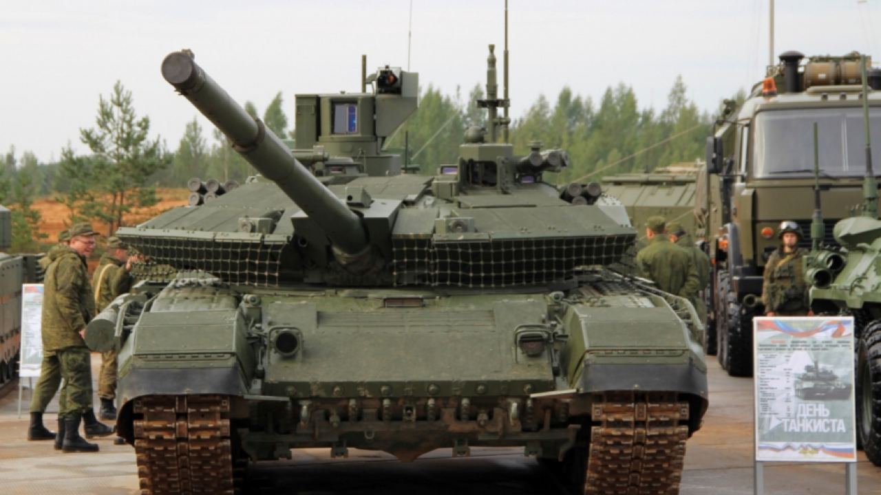 Започнаха доставките към войските на РФ на танковете Т-90М "Пробив"
