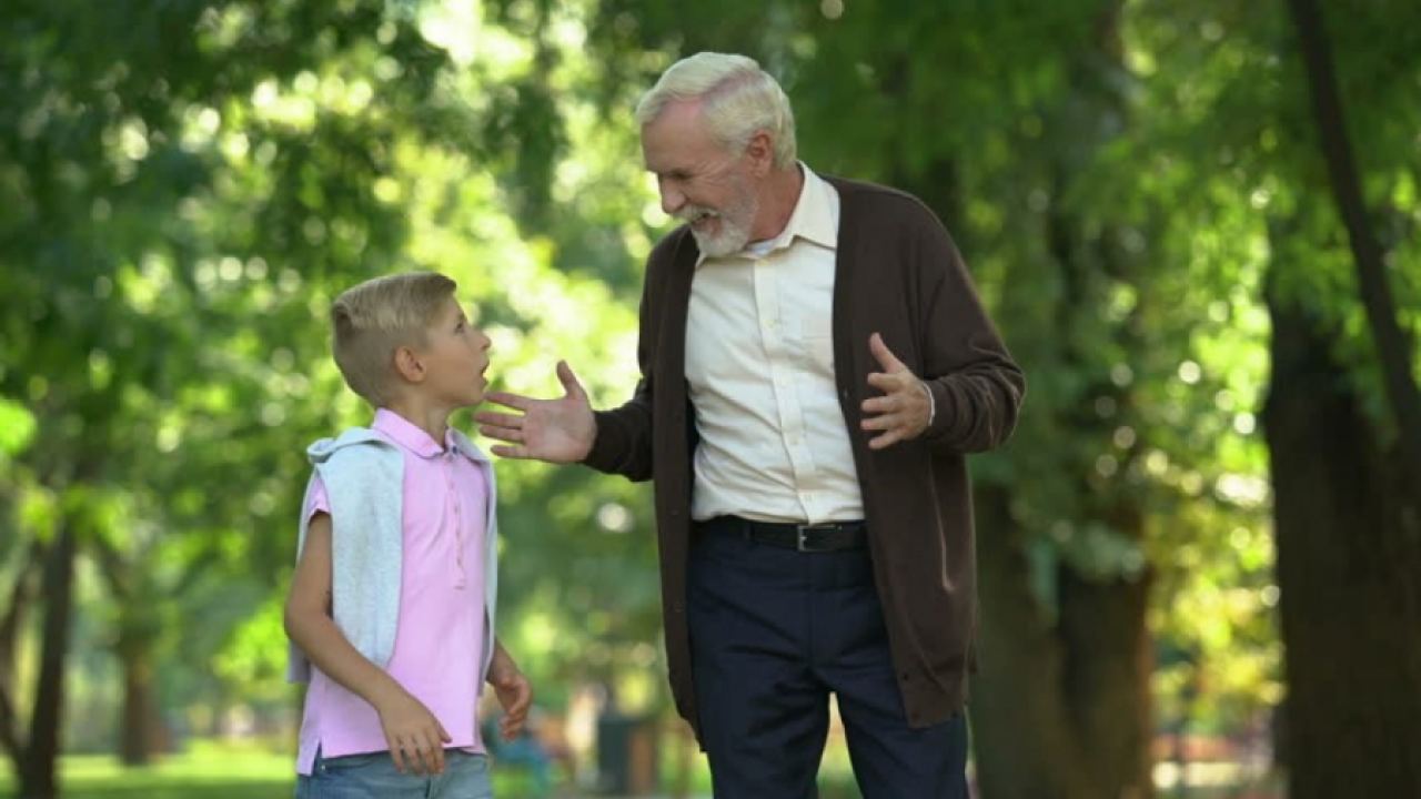 ВИЦ: Сине, дядо ти е герой!