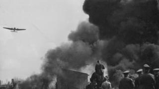 Втората световна война, Полша, алчност, глупост