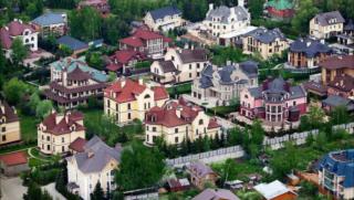 Новата коронавирусна класа