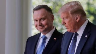 Gazeta Prawna: Тръмп принуди Варшава да приеме войниците му при особени условия