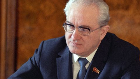 ВИЦ: Андропов искал да смени астрономическото време