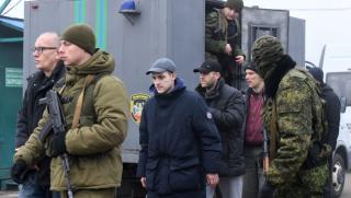 Киев, размяна, пленници, ДНР, ЛНР