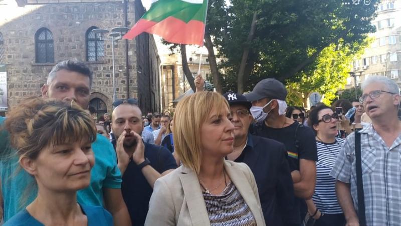 Manolova on the protest: Borisov, go in peace.  Do not trigger bother
 – 2024-06-14 18:51:17