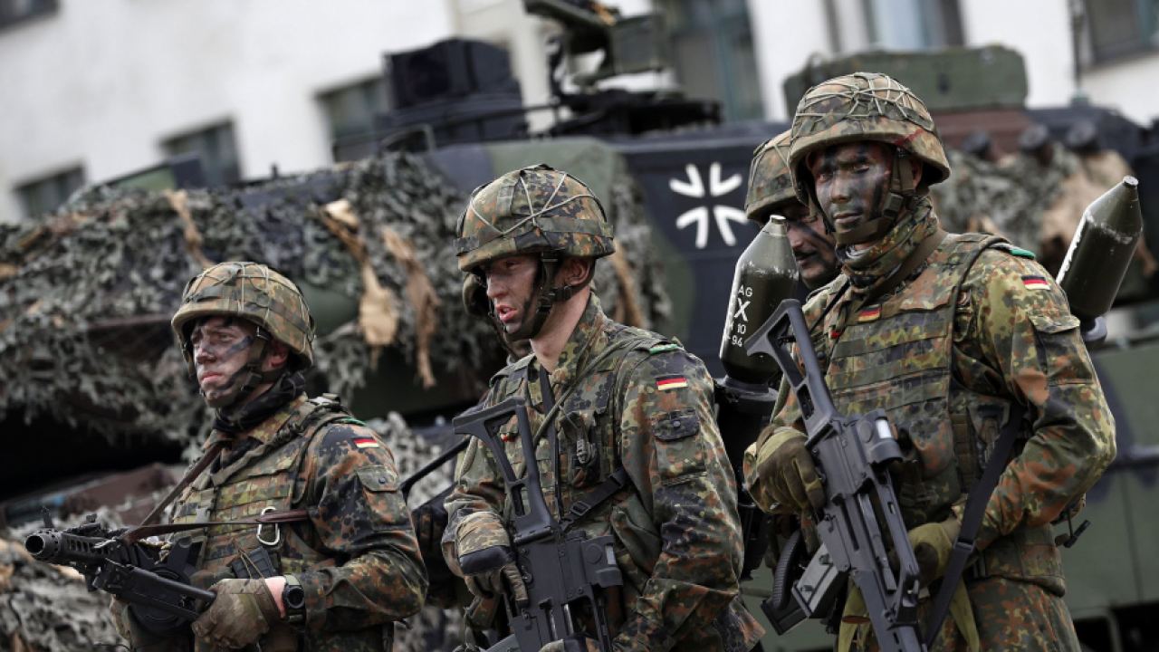 Zeit: В Германия «откриха» интернет-канал на военнослужещи, планирали преврат
