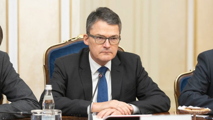 Германия видя ползите от заплахите на САЩ за „Северен поток 2“