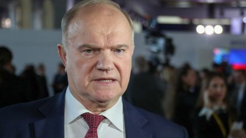 На Зюганов не му останаха много сили. КПРФ отива при либералите