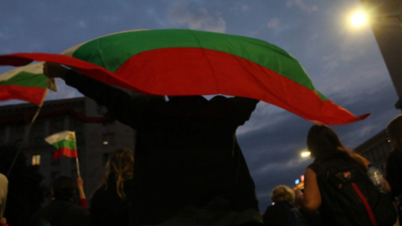 След вчерашното разчистване центърът на София отново е блокиран с палатки
