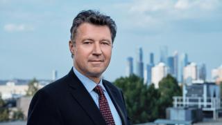 Конфликт, Берлин, Германия, балансира
