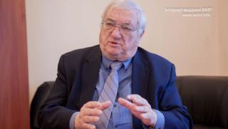 Украински политици, благославят, Байдън, Тръмп, мръсотия
