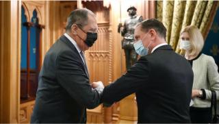 Лавров, Алтернатива, власт, Меркел