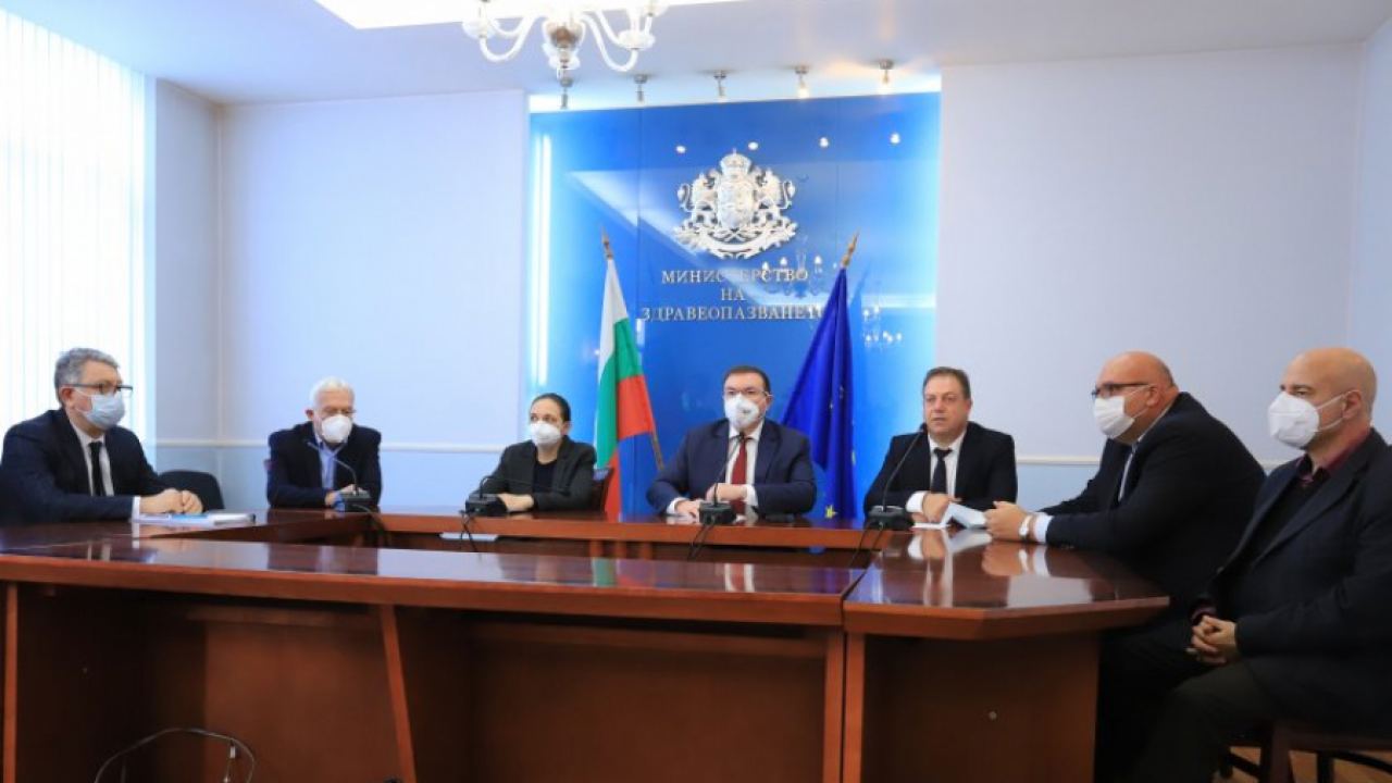 Никакво разхлабване на мерките! От здравното министерство, БЛС и НЗОК са категорични!