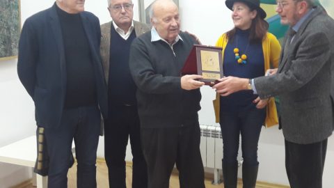 За първи път бе връчена Националната награда за литература "Валери Петров"