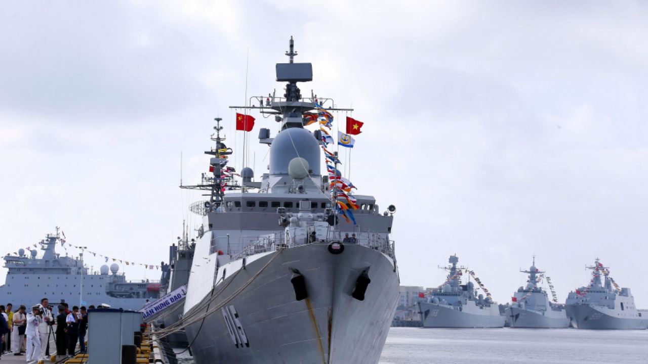 Newsweek: Китай стана противник номер едно по море за Америка, смятат във ВМС на САЩ