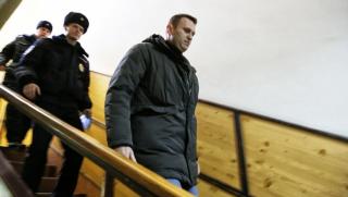 Задържаха, Навални, Шереметиево