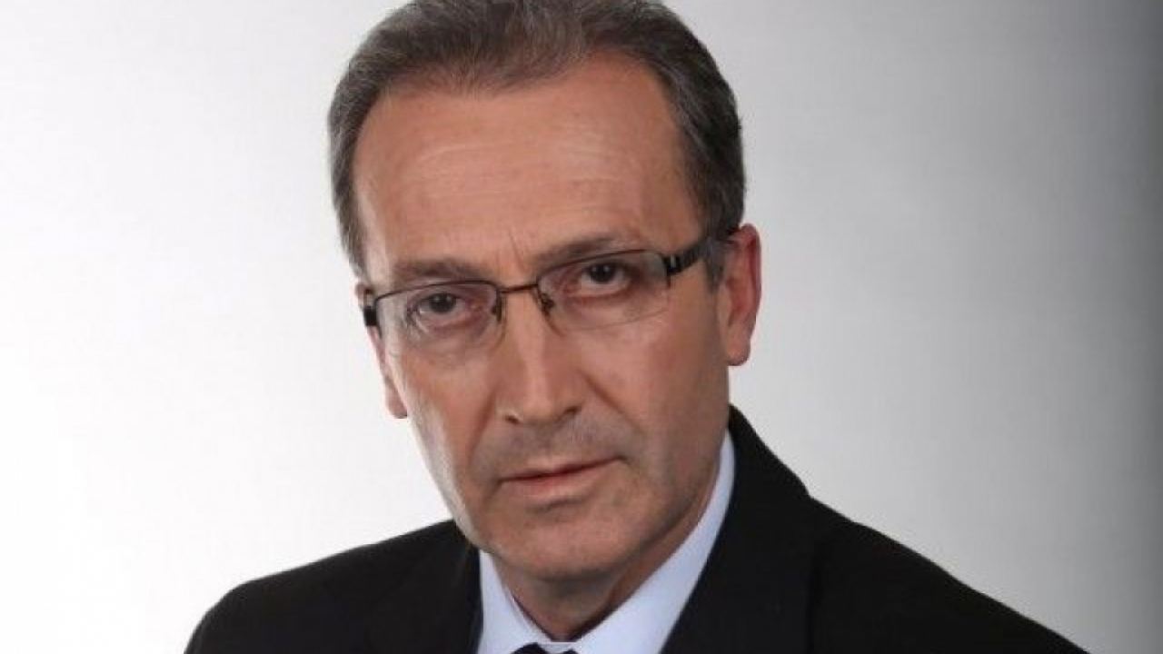 Въпросът от дълго време вече е „или БСП, или Нинова”!