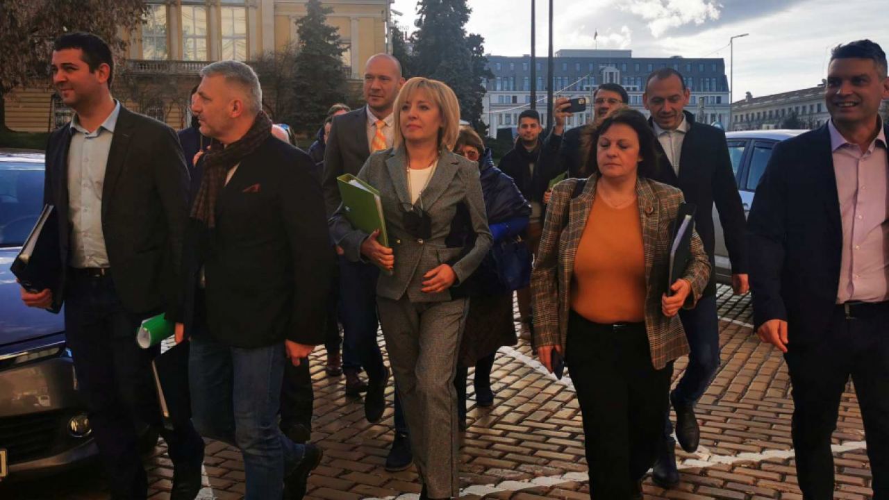 Коалицията „Изправи се! Мутри вън!“ открива предизборната си кампания утре