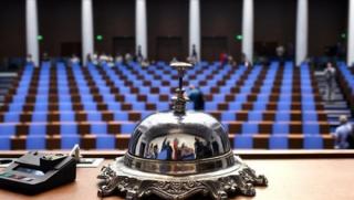 Критична дата, 45-то Народно събрание, 13 май