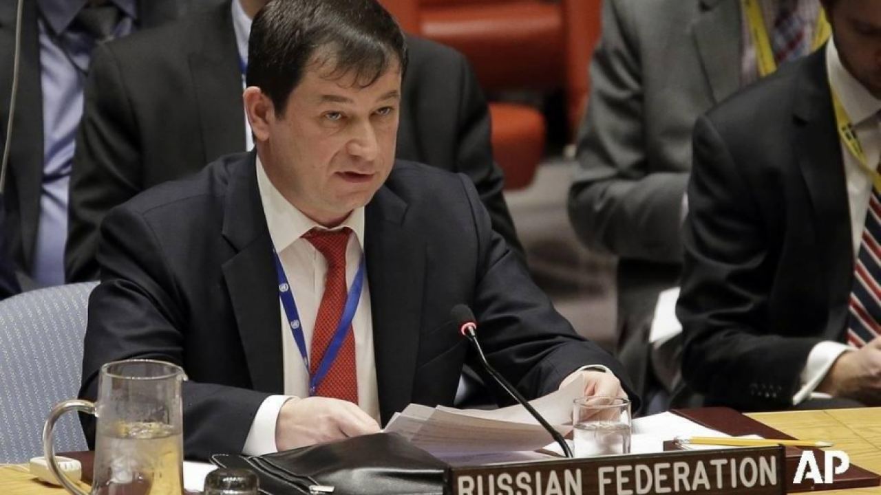 Гонейки дипломати, Западът иска да демонизира Русия
