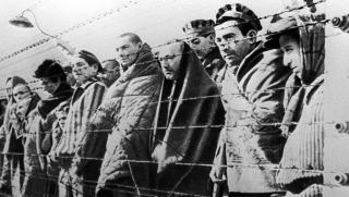 Англичани, 1945 година, избиват, хиляди съветски пленници