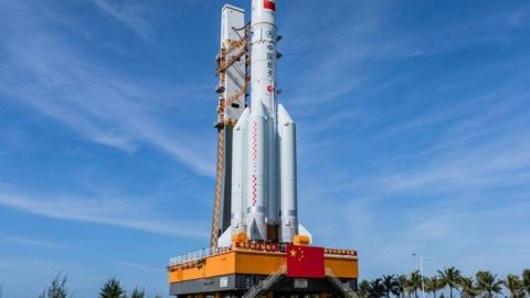 Guardian: Останките от китайската ракета Changzheng-5B паднаха в Индийския океан