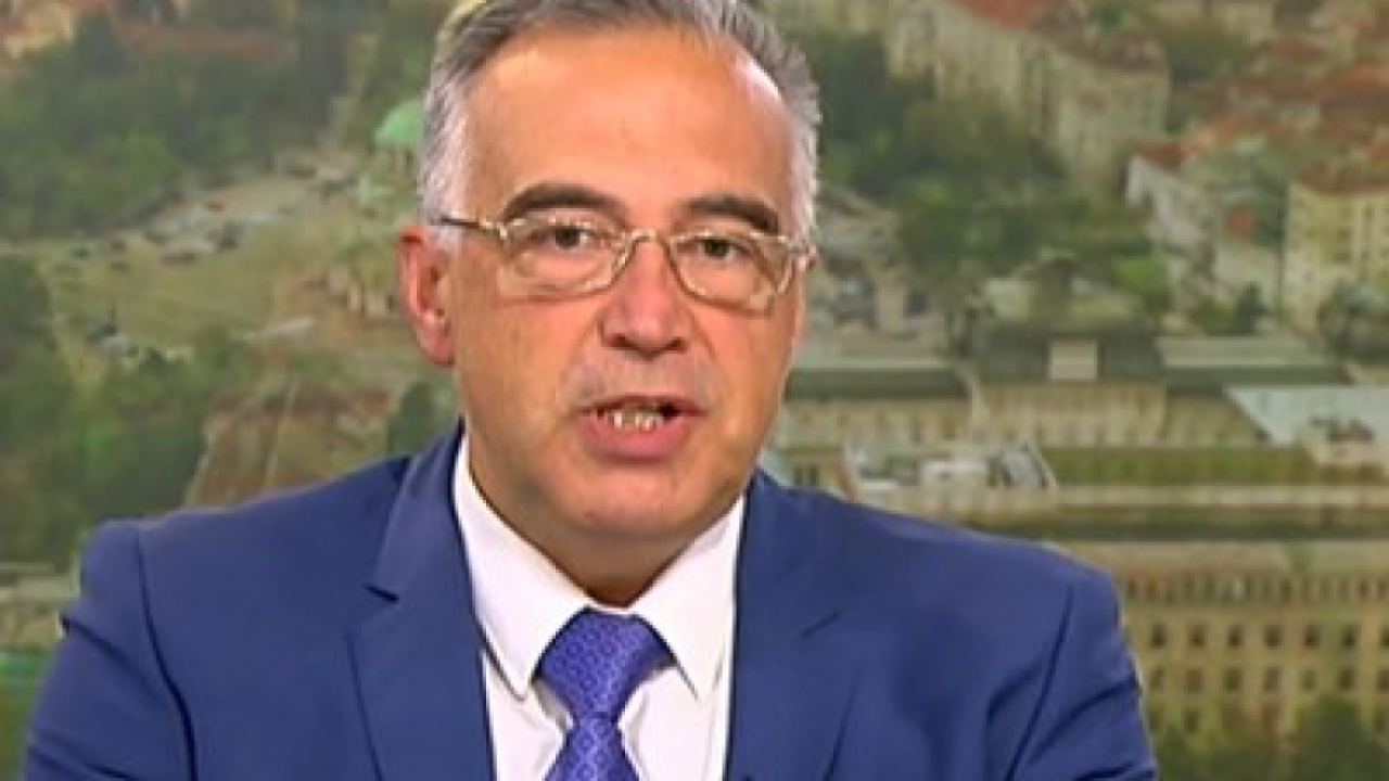 Антон Кутев- говорител на правителството: Разкритията за ББР са скандални, няма да спрем дотук