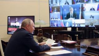 Путин, избиване на зъби, да не хапят