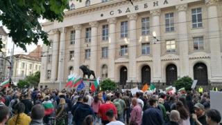 Нов протест, Съдебна палата, оставка,Иван Гешев