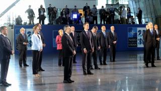 Global Times, Страни, НАТО, политически експлоатирани, Вашингтон