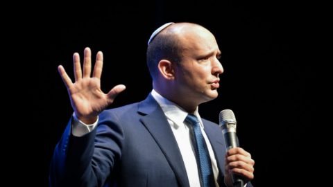 Кой е новият премиер ултранационалист на Израел?