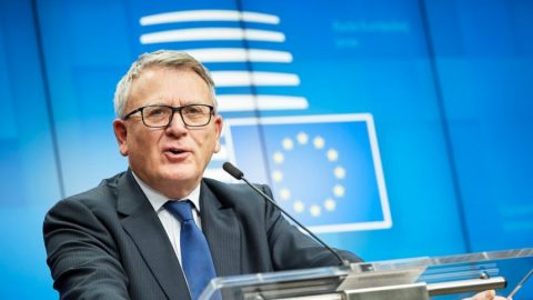 Nicolas Schmidt: Трябва да постигнем сигурност за младите хора в Европа
